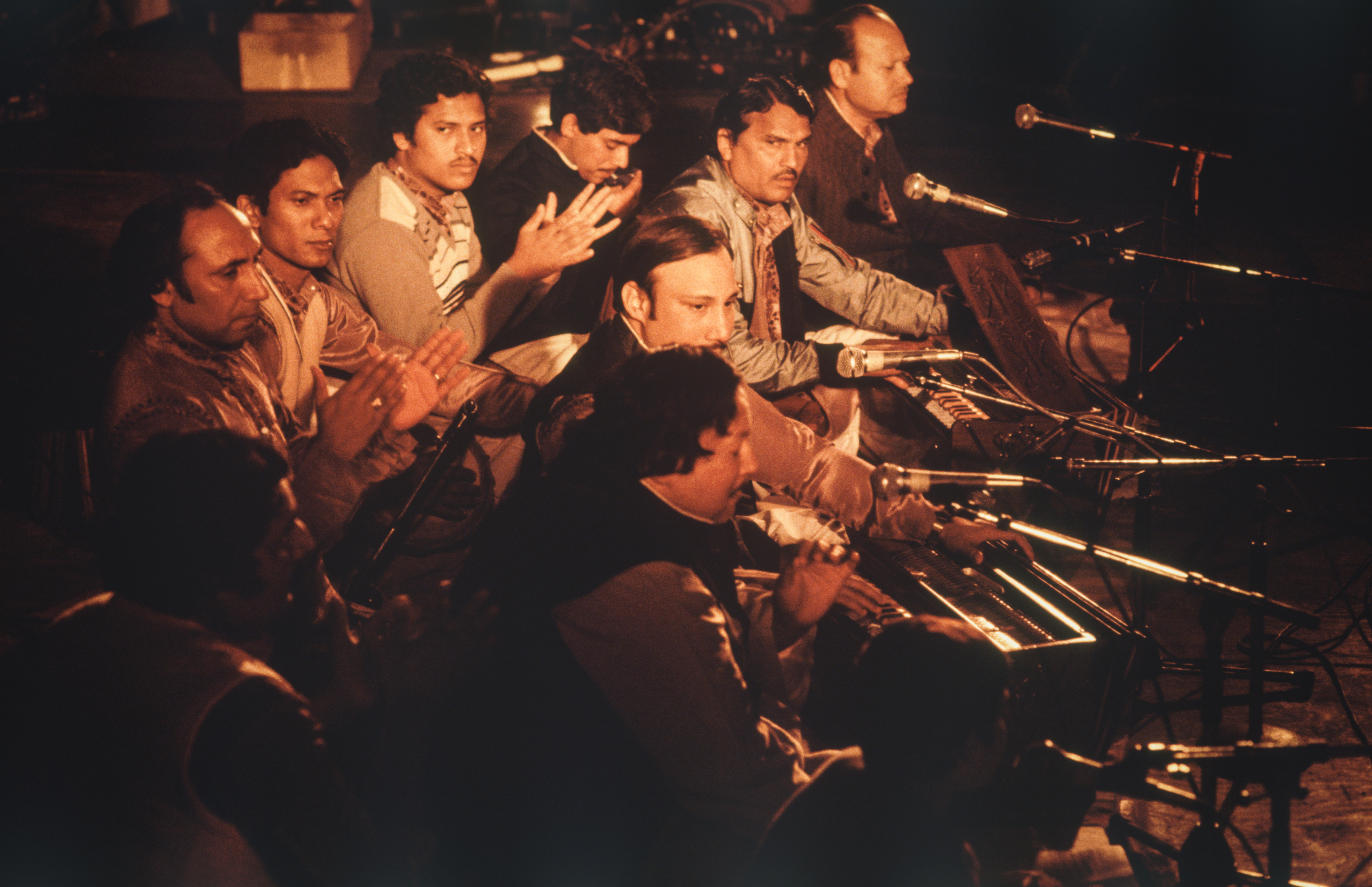 Nusrat Fateh Ali Khan & Party - Live at WOMAD 1985