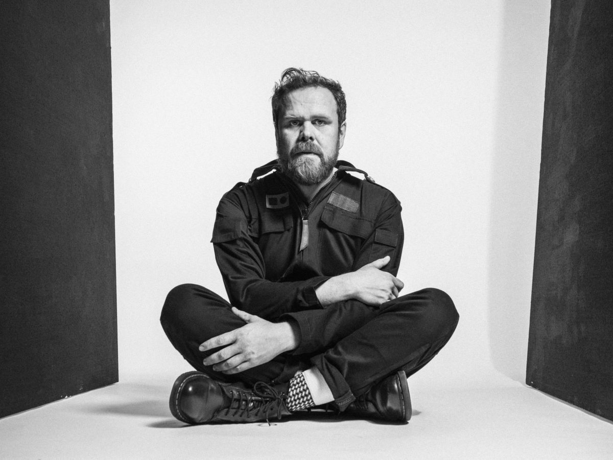 Loney dear releases first live album 'Atlantis' - Real World Records